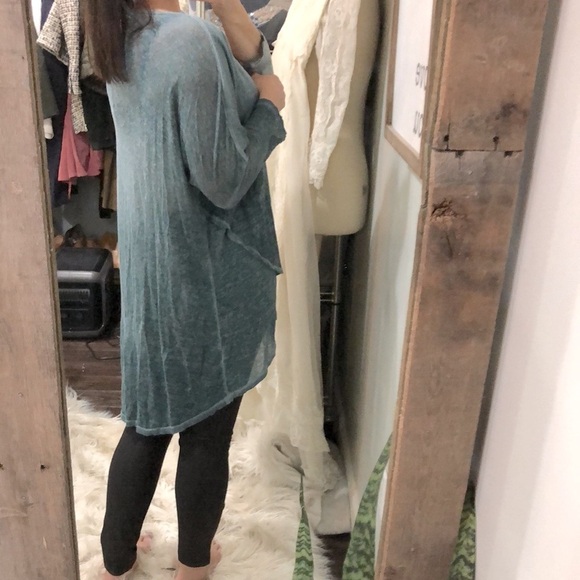 Pete & Greta tunic top linen size xsmall oversized - Picture 5 of 7